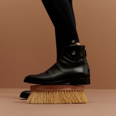 伝統に裏打ちされた乗馬と馬具の世界 | Hermès - エルメス-公式サイト